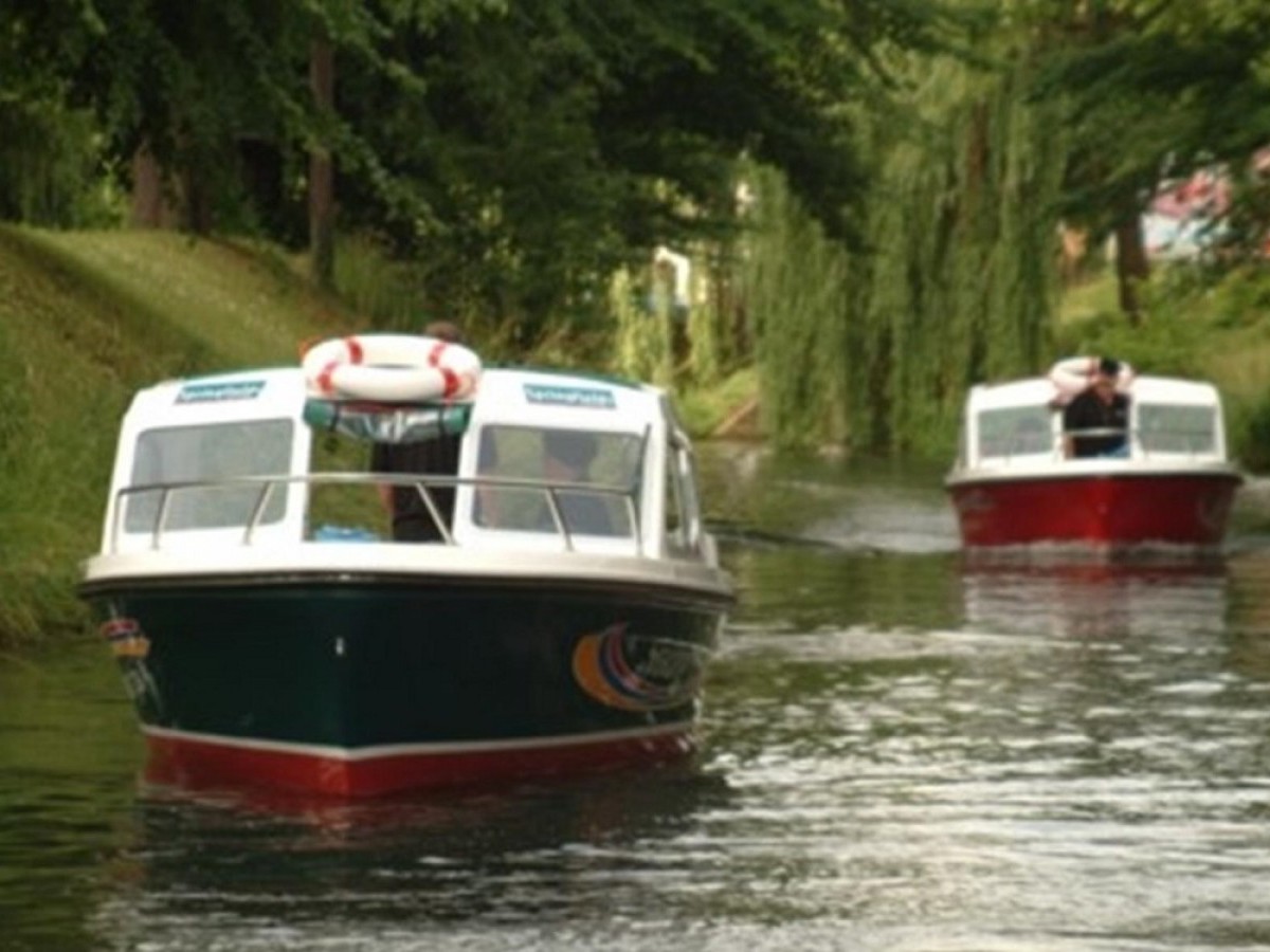 Spalding Water Taxi